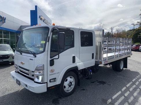 New 2024 Chevrolet Low Cab Forward 5500XD RWD image 1