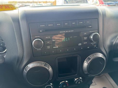 Used 2013 Jeep Wrangler Unlimited Sport w/ Dual Top Group AWD/4WD image 21