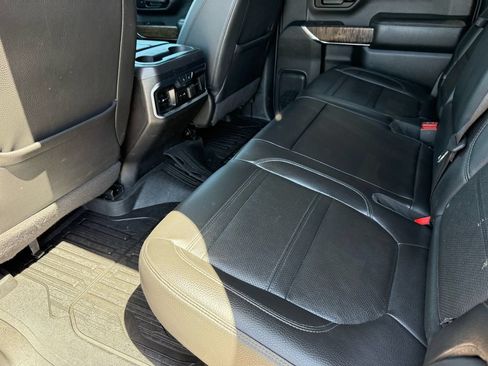 Used 2020 GMC Sierra 2500 Denali w/ Denali Ultimate Package AWD/4WD image 26
