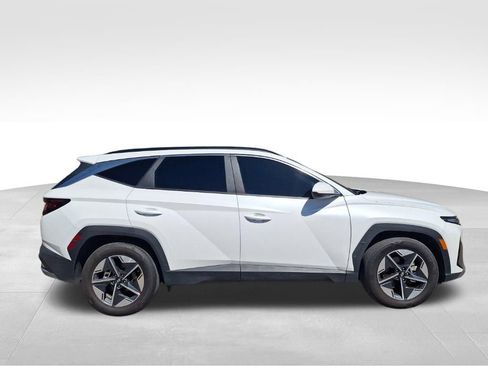 Used 2025 Hyundai Tucson SEL FWD image 10