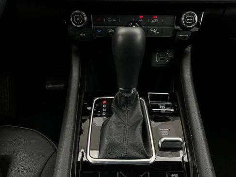 Used 2025 Jeep Compass Latitude image 23