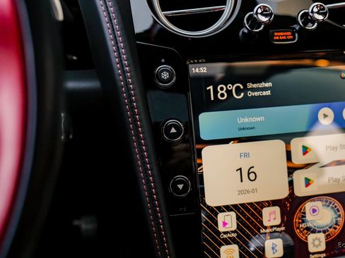 Used 2018 Bentley Flying Spur S V8 image 71