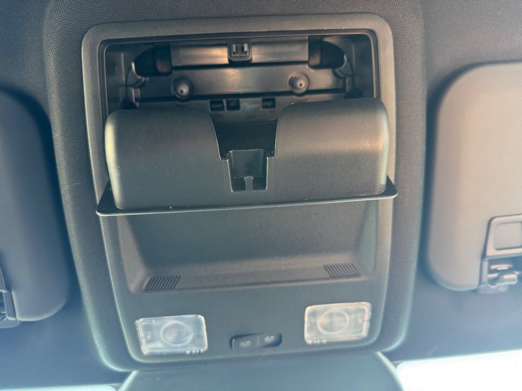 Certified 2025 Ford Escape ST-Line w/ Equipment Group 301A FWD image 23