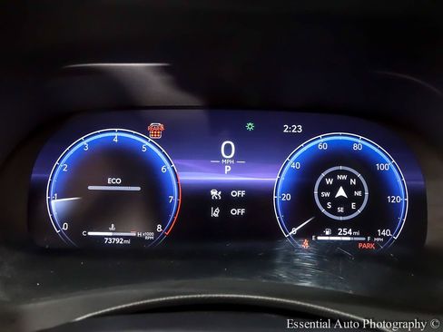 Used 2024 Toyota Highlander Limited AWD/4WD image 21