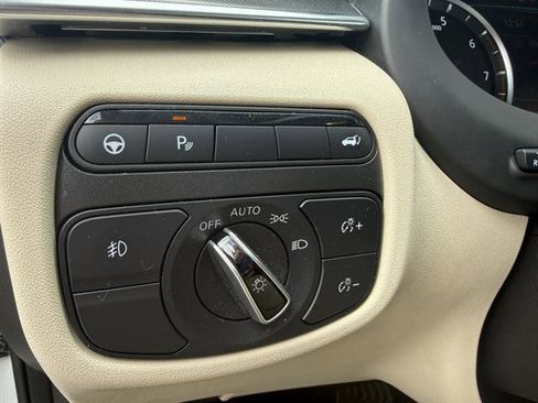 Used 2022 INFINITI QX50 Luxe w/ Cargo Package image 15