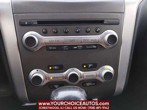 Used 2011 Nissan Murano LE w/ Navigation Pkg image 10