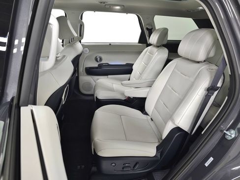Used 2026 Hyundai Palisade Calligraphy AWD/4WD image 43