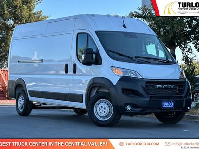 New 2025 RAM ProMaster 2500 w/ Convenience Group