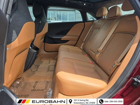 Used 2025 Lucid Air Touring AWD/4WD image 10