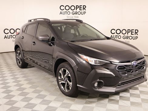 Used 2025 Subaru Crosstrek 2.0i Premium AWD/4WD image 1
