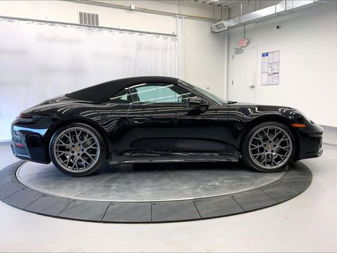 Certified 2025 Porsche 911 Carrera image 8