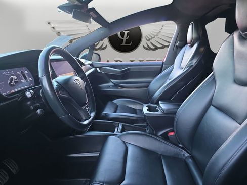 Used 2021 Tesla Model X Performance image 9