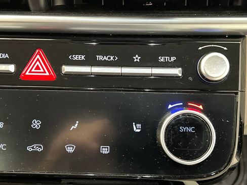 Used 2025 Hyundai Tucson SEL FWD image 49