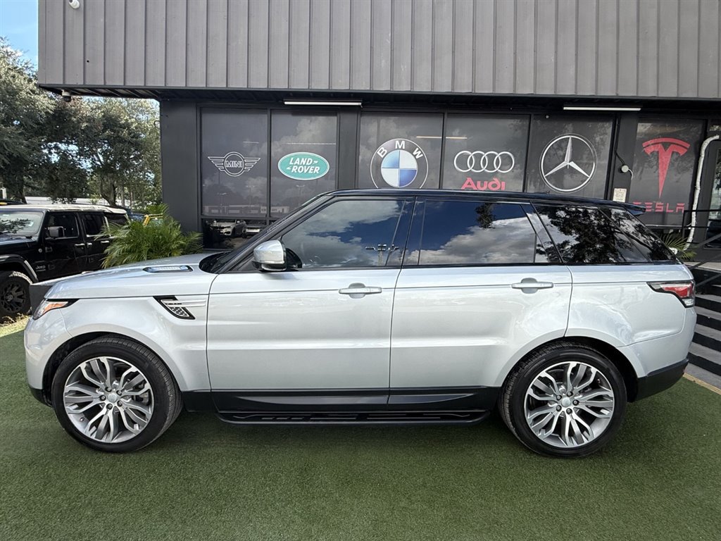 Used 2017 Land Rover Range Rover Sport HSE AWD/4WD image 7
