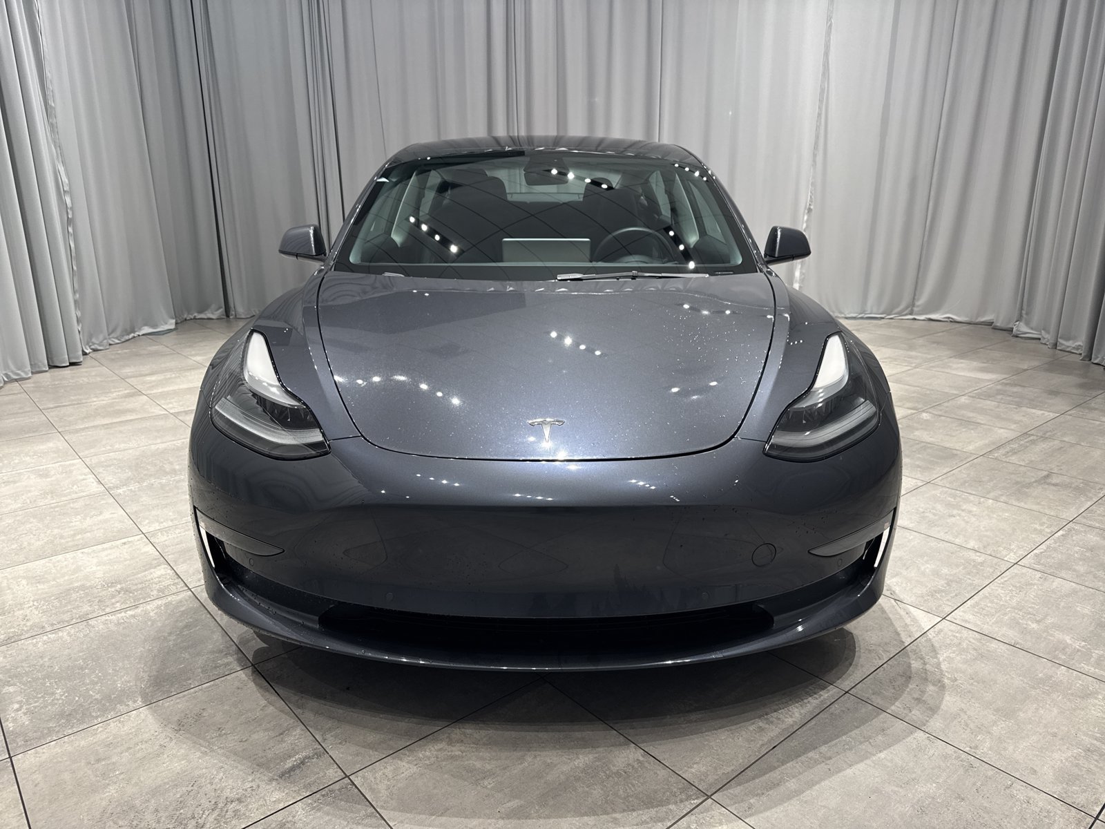 Used 2022 Tesla Model 3 Long Range AWD/4WD image 2