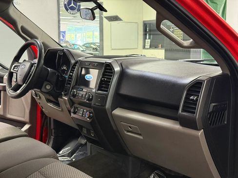 Used 2020 Ford F150 XLT RWD image 9