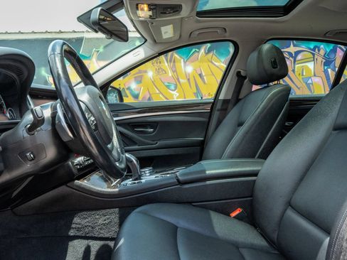 Used 2016 BMW 528i Sedan RWD image 25