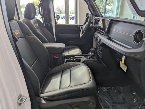 New 2025 Jeep Wrangler Unlimited Rubicon 392 image 22