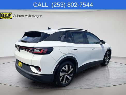 Used 2024 Volkswagen ID.4 2WD image 4