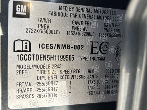 Used 2017 Chevrolet Colorado Z71 image 27