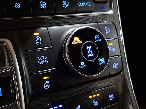 Used 2023 Hyundai Santa Fe Calligraphy AWD/4WD image 21