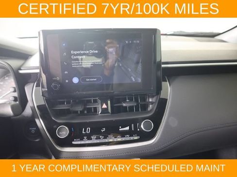 Used 2025 Toyota Corolla Cross AWD Hybrid image 25
