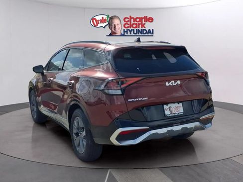 Used 2025 Kia Sportage SX FWD image 3