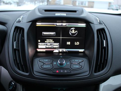 Used 2013 Ford C-MAX SEL FWD image 24