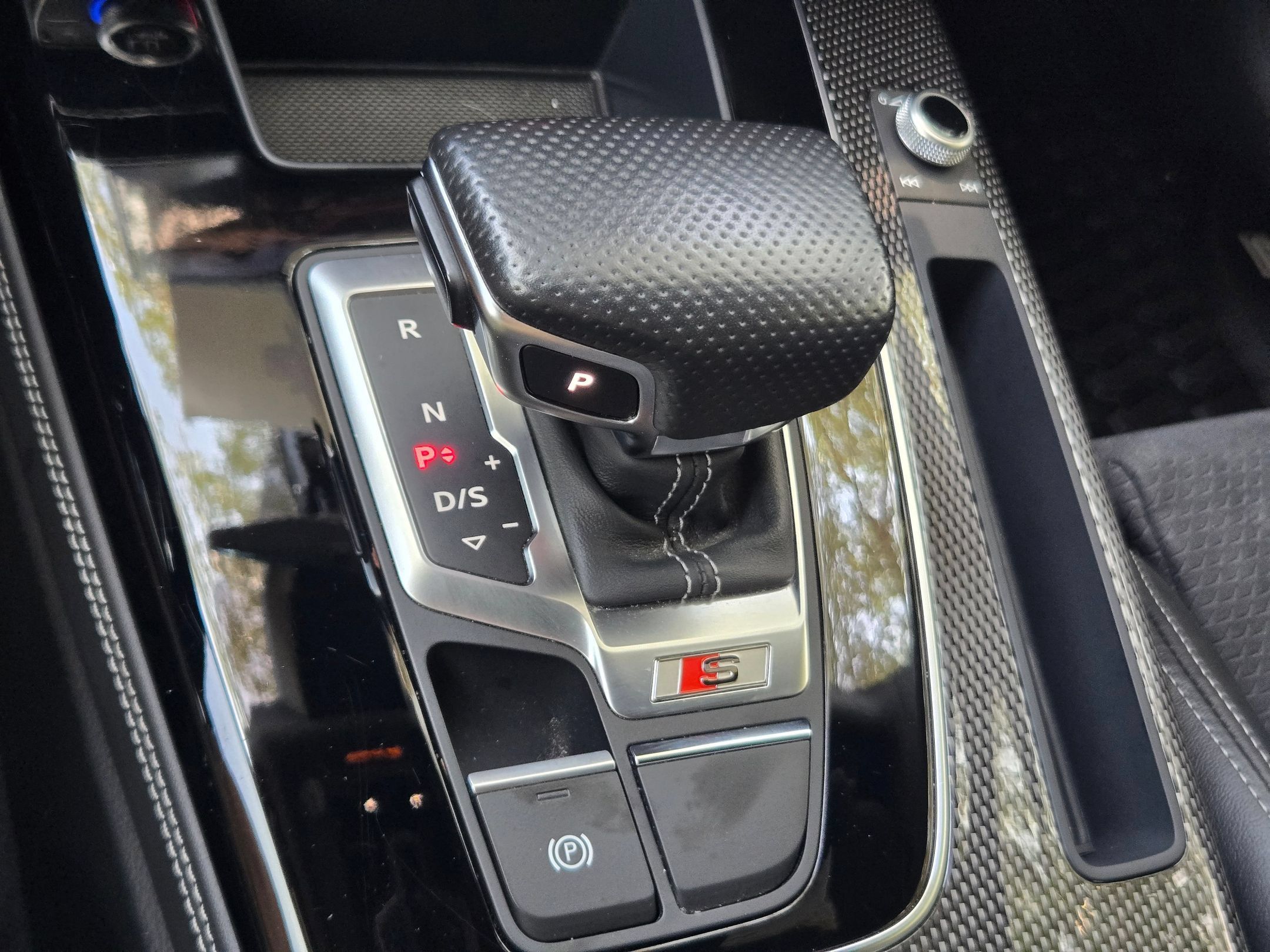 Used 2022 Audi SQ5 Premium Plus w/ Premium Plus Package AWD/4WD image 18