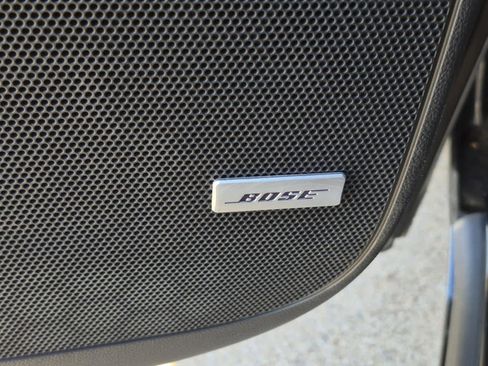 Used 2023 Buick Enclave Avenir w/ Avenir Technology Package image 15