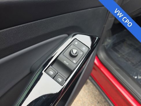 Certified 2024 Volkswagen ID.4 Pro S AWD/4WD image 10