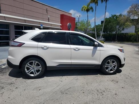 Used 2017 Ford Edge Titanium image 8
