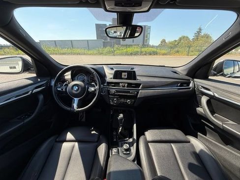 Used 2018 BMW X1 xDrive28i AWD/4WD image 6