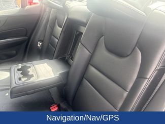 Used 2022 Volvo S60 B5 Momentum w/ Premium Package FWD video 4