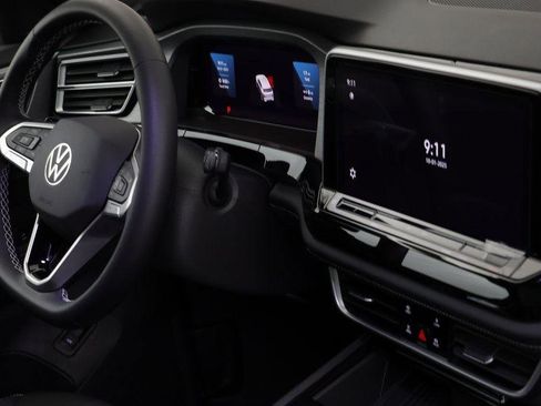 New 2026 Volkswagen Atlas Cross Sport SE image 20