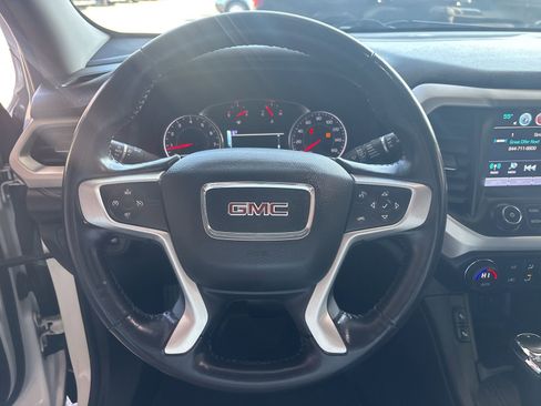 Used 2017 GMC Acadia SLT image 20