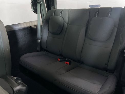 Used 2023 Jeep Wrangler Sport AWD/4WD image 21