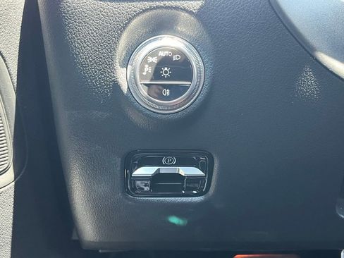 Used 2023 Mercedes-Benz C 300 4MATIC Sedan w/ AMG Line w/ Night Package image 27