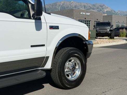 Used 2001 Ford F250 Lariat AWD/4WD image 4