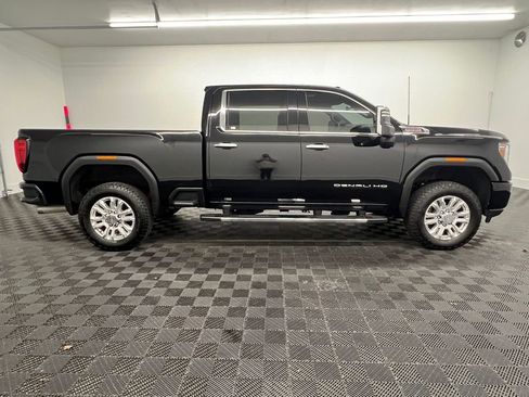 Used 2023 GMC Sierra 2500 Denali w/ Denali Ultimate Package image 7