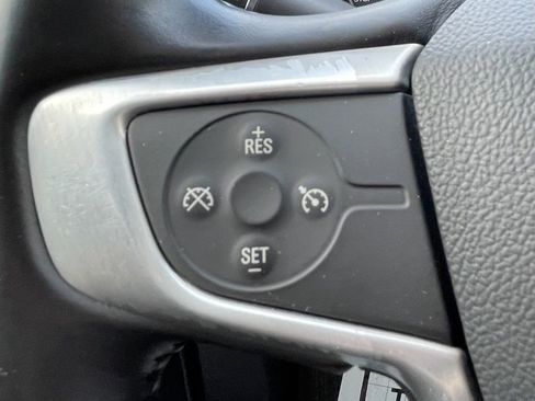 Used 2018 GMC Acadia SLE FWD image 22