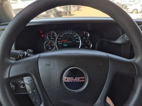 Certified 2024 GMC Savana 2500 w/ Driver Convenience Package RWD image 20