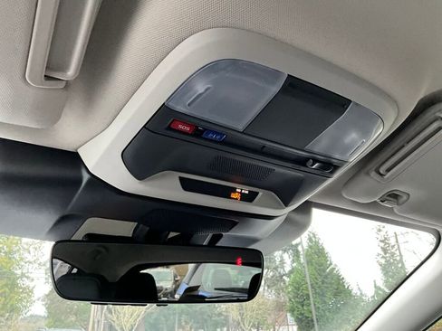 New 2026 Subaru Crosstrek 2.5i Limited image 16