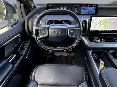 Used 2025 Ford Expedition Tremor AWD/4WD image 8