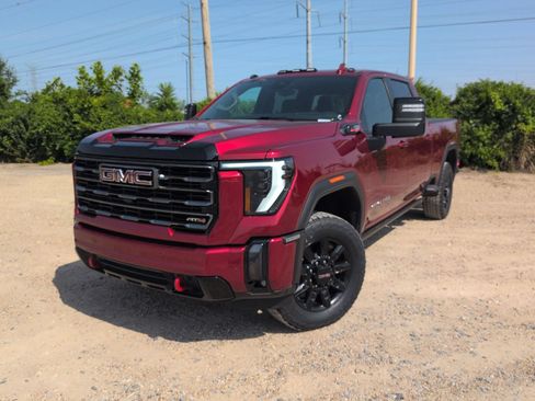 Used 2024 GMC Sierra 2500 AT4 w/ AT4 Premium Plus Package AWD/4WD image 1