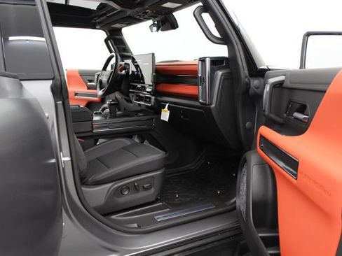 New 2026 GMC Hummer EV 3X w/ Carbon Fiber Edition Package AWD/4WD image 38