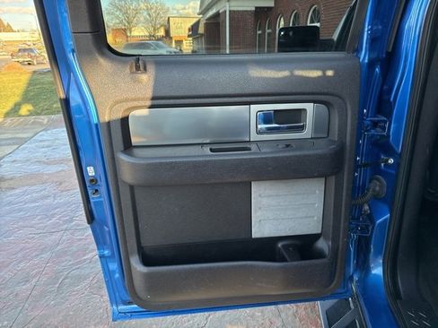 Used 2012 Ford F150 Raptor w/ Raptor Luxury Pkg image 46