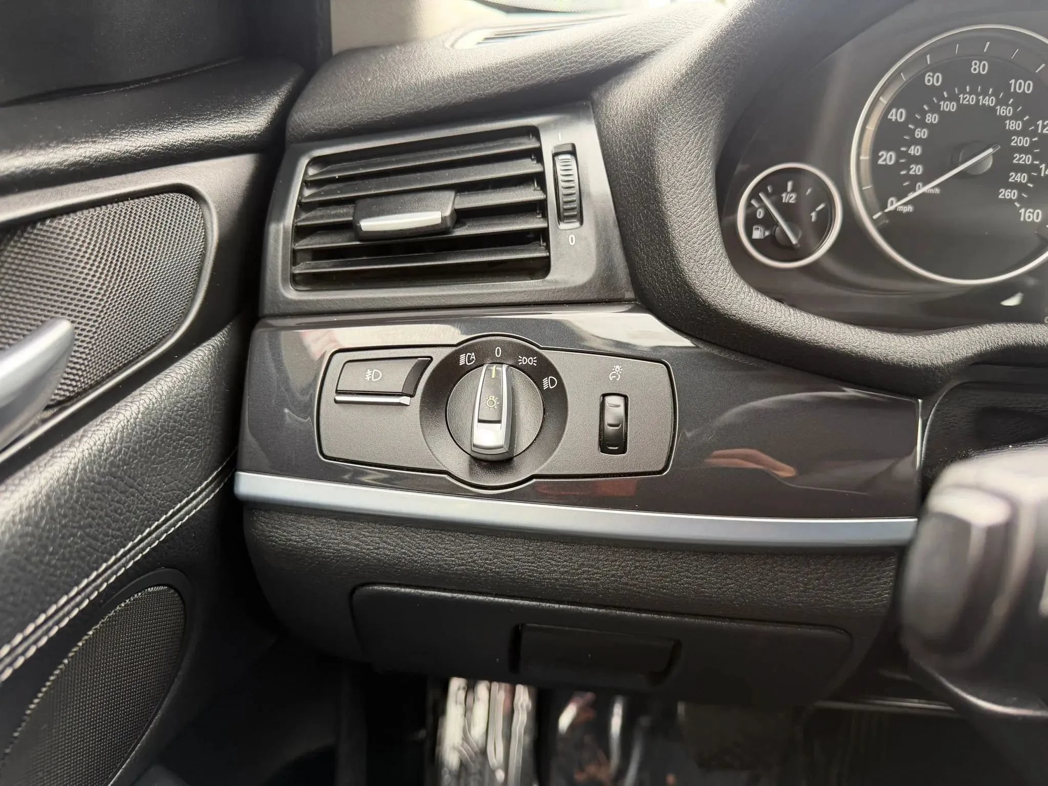 Used 2014 BMW X3 xDrive28i AWD/4WD image 26