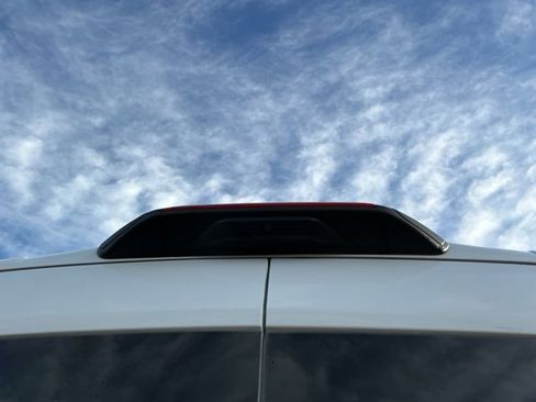 Used 2023 Ford Transit 350 XLT image 7