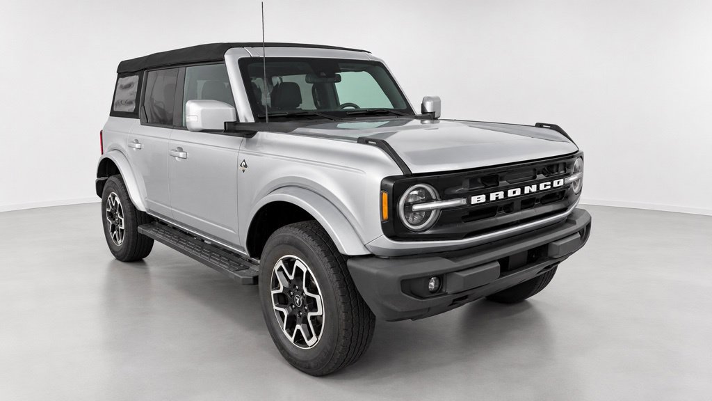 Used 2024 Ford Bronco Outer Banks AWD/4WD image 4